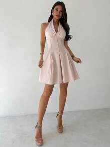 Firerie Vestido corto de mujer con cuello en V, espalda descubierta y pliegues en la cintura, elegante y versátil para vacaciones, traslados, verano