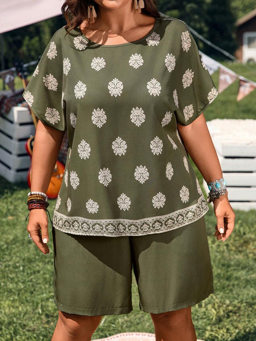 EMERY ROSE 2件套加大码女式花卉印花短袖上衣和短裤度假装 - 軍綠色 - 查看 1