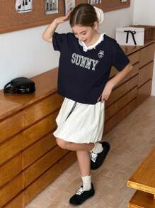 DAZY 青少年女孩夏季字母印花 V 领短袖 T 恤和迷你裙休闲两件套 - 藏蓝色 - 查看 3