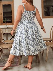 SHEIN CURVE+ Vestido camisola de verano para mujer talla grande con cintura ceñida y estampado de flores diminutas, atuendo perfecto para vacaciones en la playa, graduación, fiesta del té o vacaciones campestres y en la playa.