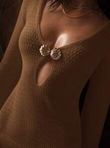 MOTF PREMIUM 金属细节深V领罩衫连衣裙 - 棕色 - 查看 3