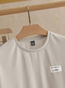 Manfinity NXTstreet Men's Short Sleeve Plain T-Shirt And Pants Casual Two-Piece Set With Patched, Summer Outfit, Couple Things