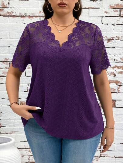 SHEIN Clasi Camiseta de manga corta con parches de encaje para mujer tallas grandes