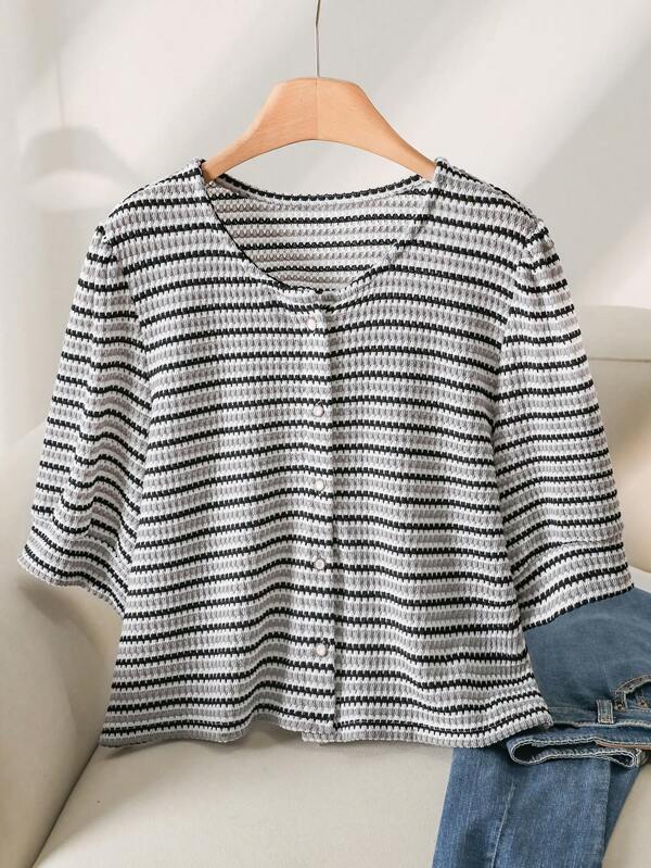 CosyJoli Cardigan cu dungi texturate, mărime plus, cu guler rotund și deschis, material cu dungi albe și negre, confortabil, elegant, versatil, casual