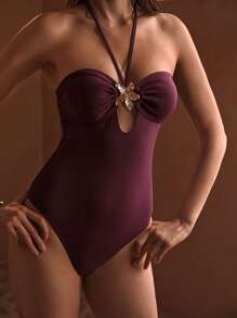 MOTF PREMIUM Traje de baño de una pieza con detalle de flor de metal en el escote