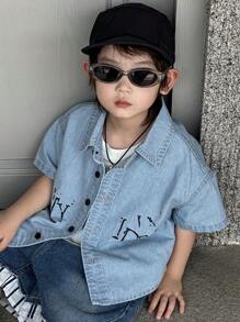 Dazy Kids Toddler Boys' Turndown Collar Printed Short Sleeve Denim Shirt