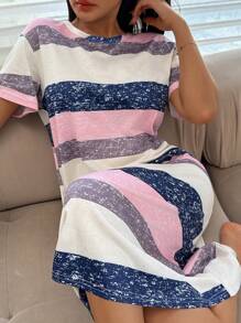 SHEIN Robe de nuit décontractée à col rond et manches courtes, rayures colorées pour femmes