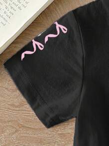 Conjunto informal de 2 piezas para niña, camiseta con estampado gráfico del número 07 y eslogan en contraste de color, y shorts