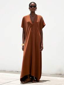 Aveloria Modichic Plus Size Loose V-Neck Batwing Sleeve Solid Casual Beach Dress, Romantic European & American Holiday Style, Spring/Summer - Brown - View 5