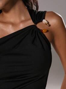 TRNVIE Áo thun đen thời trang thanh lịch lệch vai trang trí nút viền bất đối xứng cho nữ, mùa xuân/hè - màu đen - Xem 5