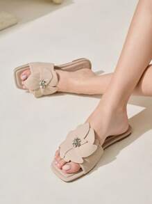 CUCCOO CHICEST Women's Comfortable Minimalist Square Toe Flat Sandals - Apricot - View 5