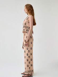 Florisole 女式波西米亚风格刺绣度假无袖上衣和高腰流苏系带阔腿裤套装，春夏 - 卡其色 - 查看 4