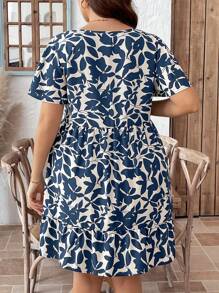 SHEIN LUNE Plus Size Summer Casual Allover Print Round Neck Ruffle Hem Dress Graduation Outfit,Sun Dresses For Women - Blue and White - View 2