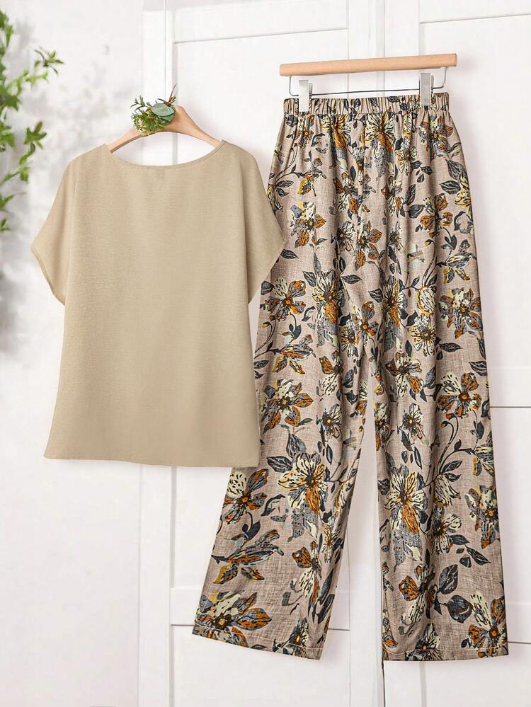 Rural Vacation And Leisure 2pcs/Set Plus Size Women Summer Solid Color Short Sleeve Top And Floral Print Shorts Vacation Outfit Summer For Women Bohemian Clothes Vacation Outfits Vacation Two Pieces Set Country Concert Outfit Country Outfits Women Vacation Two Pieces Set Summer Pants Sets Floral Pants Set Women