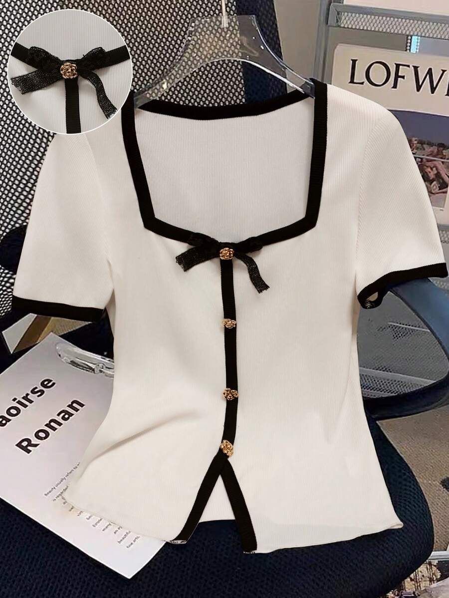 SHEIN Tall Women's Short Sleeve Casual Metal Button Sequin Bowknot Fitted T-Shirt, Contrasting Color Round Neck, Summer Vacation (Random Pattern)