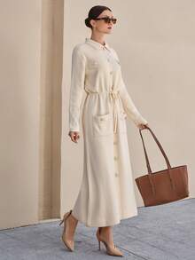 CLARA VERO EURMUSE 马球领抽绳细节腰带纯色超长袖翻盖口袋针织连衣裙 - 杏色 - 查看 1