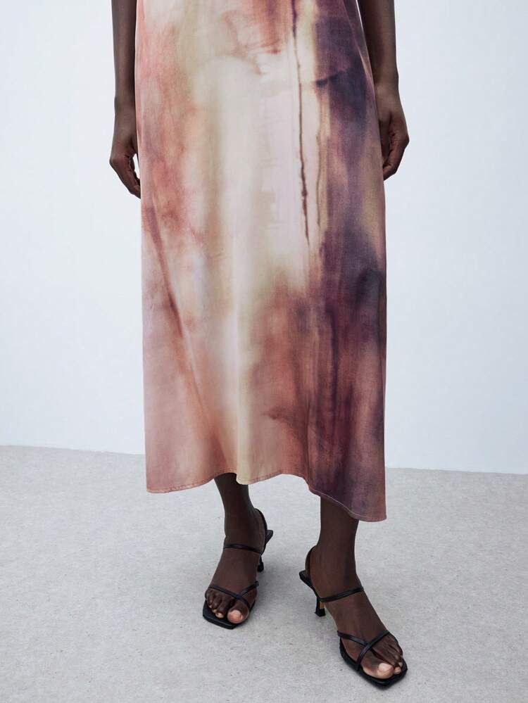 SHEIN Maija Women's Tie Dye Print Asymmetrical Neck Versatile Casual Urban Fashion Summer Dress, Elegant Fitted Waist Design With V-Neck And Gathered Front, Suitable For Concerts And Everyday Wear Women Dresses Elegant Gown Work Summer Dresses Women Clothes Summer Clothes Women Dresses Birthday Elegant And Intellectual Female Wedding Guest Dress Outfit Romantic And Beautiful French Slouchy High-End Sense Of Intelligence And Elegance Old Money Style Cruise Clothing Vacation Wear Elegant And Intellectual Female Wedding Guest Dress Outfit And Beautiful French Slouchy High-End Sense Of Intelligence And Elegance Old Money Style Cruise Clothing Vacation Wear,Dresses For Women Summer Tie Dye Dress Long Dress Silk Dress Tie Dye Maxi Dress,Autumn Outfits For Women, Christmas Women's Clothing