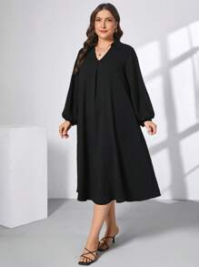 SHEIN Essnce 大码女装春夏时尚休闲宽松舒适清凉日常黑色 V 领长袖中长连衣裙、保守连衣裙、女式教堂服装、老钱风格、女式端庄服装、曲线黑色连衣裙、春季服装 - 黑色 - 查看 3