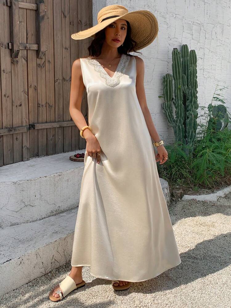 Luxury V-Neck Rhinestone Embellished Casual Dress, Oversized Slimming Unique Design Highend Lady Style Dress
