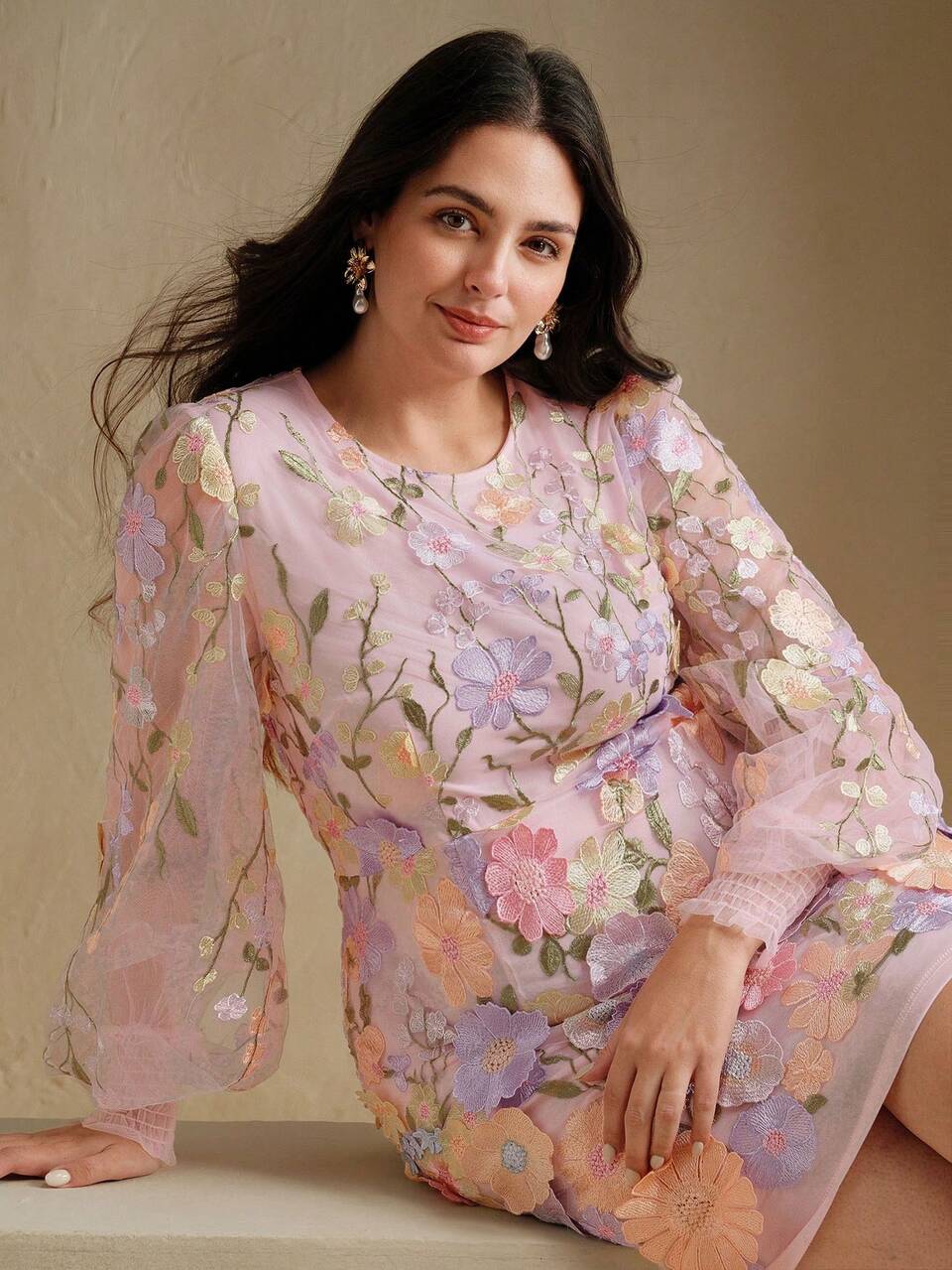 New Lace Floral Embroidered Waisted Plus Size Short Dress With Long Sleeves, Summer