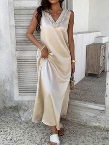 DAZY 奢华V领水钻装饰休闲连衣裙，宽松显瘦独特设计，高端女士风格连衣裙 - 香檳色 - 查看 5