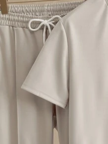 Manfinity NXTstreet Men's Short Sleeve Plain T-Shirt And Pants Casual Two-Piece Set With Patched, Summer Outfit, Couple Things