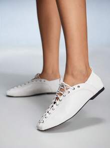 CUCCOO GRLICON 女士 Y2K 风格平底鞋，适合朋克、骑行者、酷女孩、万圣节、圣诞节、派对装扮 - 白色 - 查看 5