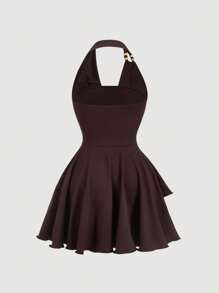 SHEIN MOD 复古 70 年代不对称迷你连衣裙，带有荷叶边细节、露背领、串珠装饰、分层蛋糕下摆和垂褶领 - 灵感来自 Y2K，非常适合海岛度假、派对、约会、生日庆祝、下午茶和节日！ - 咖啡 - 查看 2