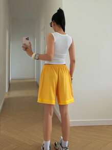 StreetHx Short con cordón, estampado con letras inglesas de color contrastante, de moda para el verano para mujer - Amarillo - Ver 2