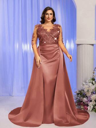SHEIN Belle Robe élégante à manches longues avec appliqué en maille contrastée, encolure en V, patchwork luxueux de sequins sur satin à taille haute, silhouette fishtail exagérée. Convient pour soirée, fête entre célibataires, rendez-vous, vacances, bal, mariage, occasion formelle (version grand format), grande taille