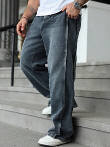 Manfinity Hypemode Men's Plus Size Denim Jeans Casual Modern Fit Grey Wash Long Leg Zipper Fly Loose Wide Leg Denim Pants For Everyday Wear