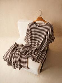SHEIN CURVE+ 大码两件套：夏季度假T恤和短裤，女士春季夏季服装 - 彩色 - 查看 3