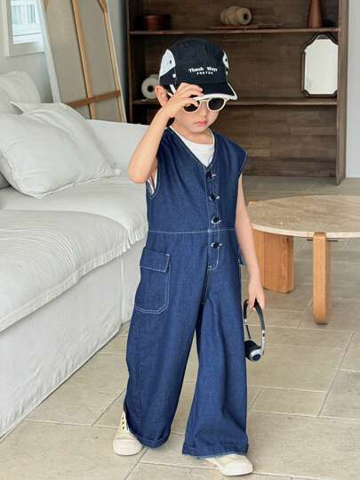 SHEIN 小男孩都市街头酷炫休闲舒适柔软深蓝色无袖宽松牛仔连体裤，休闲百搭，适合婴儿服装、男童四季服装和街头服饰，适合幼儿男孩