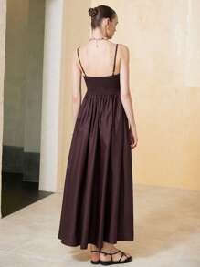SHEIN Privé Gaun A-Line Wanita Model Terbaru Gaya Eropa & Amerika untuk Liburan, Elegan, Motif Bunga, Pinggang V Dalam, Desain Ruffle, dan Pinggang Ramping - Coffee Brown - View 6