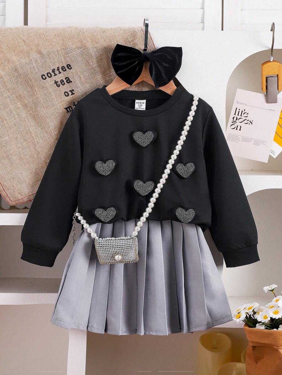 SHEIN 2pcs/Set Young Girl' Sweatshirt Top And Heart Decor Pleated Skirt Set, Spring Autumn Chic Outfits For Autumn/Winter