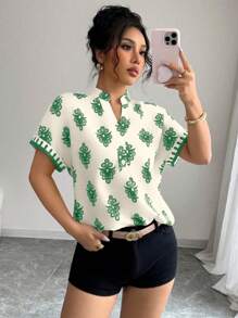 Elenzga 女士时尚优雅休闲/通勤/度假 V 领短袖宽松印花衬衫（随机印花）