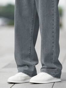 SHEIN Jeans sueltos rectos de denim gris claro vintage básico y casual para niño preadolescente, adecuado para uso diario y las cuatro estaciones