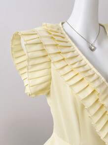 SHEIN Clasi Solid Color Cross-Wrapped Cap Sleeve Ruffle Patchwork Elegant Blouse For Women - Yellow - View 3