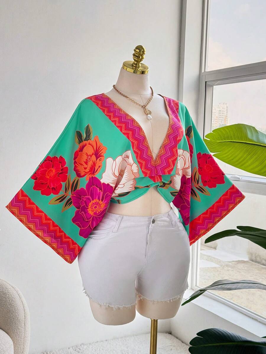 Sweetra 大码 V 领花卉数码印花度假衬衫