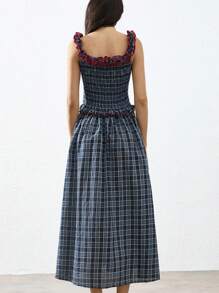 Aveloria Affinna Vintage French Frill Collar Shirred Waist Tiered Flare Hem Contrast Color Maxi A-Line Plaid Dress With Unique Convertible Neckline For Women