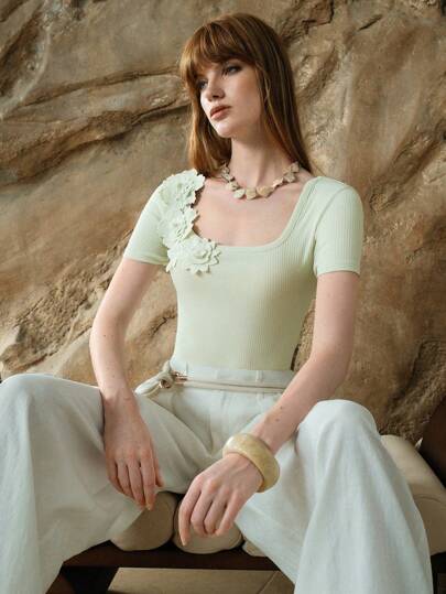 EMERY ROSE 女士夏季针织罗纹方领短袖修身花卉上衣，法式优雅风格