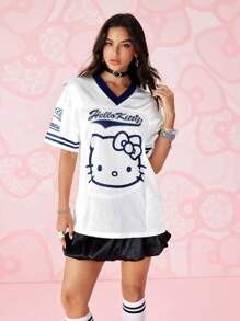HELLO KITTY AND FRIENDS | SHEIN 女式休闲卡通字母图案 V 领撞色边宽松落肩网眼透气 T 恤，夏季 - 白色 - 查看 5