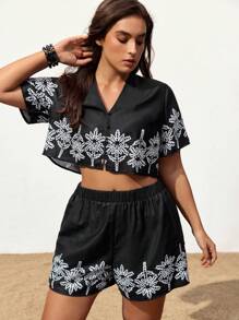 Maija 2 pièces/Set Femme grande taille Top à manches courtes et short imprimé palmier Set vacances Décontracté Professionnel Femme Sortie Hauts Bureau Vêtements Automne Femme Vêtements Rentrée Scolaire Vêtements Homecoming Vêtements Vintage Modestes Tenues de professeur Femme Romantique, Mode, Polyvalent; Confortable, Élégant, Décontracté, Simple Tenue Quotidienne