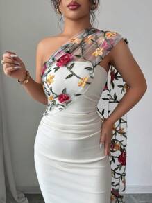 Elenzga Váy ôm vừa vặn thêu hở lưng thời trang nữ có đường xẻ - Màu be - Xem 4