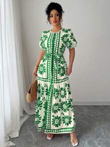 Rafferiza 灯笼袖圆领抽绳腰部宽松喇叭下摆度假连衣裙