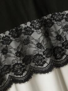 SHEIN Lacomfia Plus Size 2 Pieces Set Elegant Color Block Lace Trim Top And Pants, Summer - Multicolor - View 7