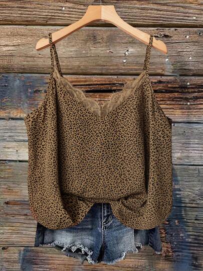 SHEIN VCAY Blusa suelta de tirantes finos con escote en V y volantes con estampado de leopardo para mujer de talla grande, top casual con estilo occidental y estampado para fiesta en la piscina, estilo boho chic para mujer, para vacaciones en la playa, viajes a la ciudad, vacaciones en la isla, luna de miel