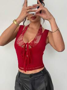 SHEIN Essnce 红色蕾丝拼布透明网眼透视 Y2K 风格短款上衣，适合音乐节穿着，夏季 - 酒紅色 - 查看 5