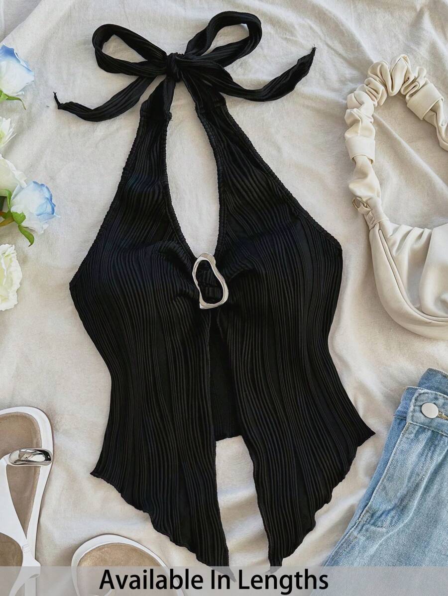 SHEIN Tall CURVE توب شيالتر رقبة واسعة مزين بالمعدن للمرأة متناهية الصغر ، موضة وإغراء للصيف - الأسود - مشاهدة 1