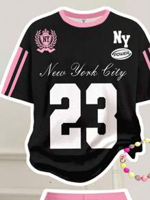 SHEIN 街头校园运动风，黑色和粉色纽约风，23号条纹球衣图案，少女休闲简约圆领短袖T恤和喇叭裤两件套，夏季服装，轻松舒适，儿童秋季叠穿，时尚童装，休闲装，儿童图案服装，返校季，秋装，返校节 - 彩色 - 查看 3